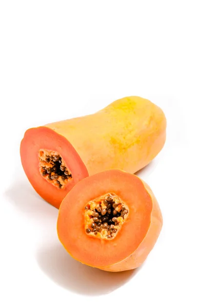 Fruta agradável papapya isolado no fundo branco — Fotografia de Stock