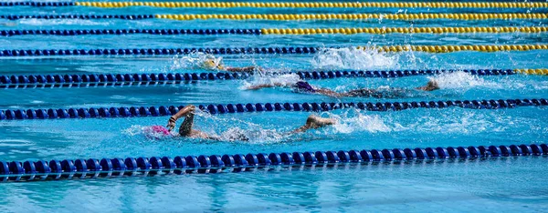 Det finns swimmingpool, Sport koncept — Stockfoto