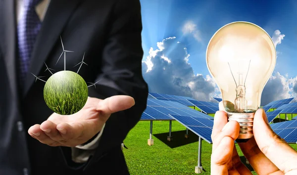 Schone stroom uit zonnecellen en windturbines, duurzaam ener — Stockfoto