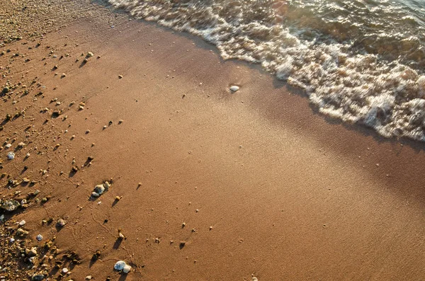 海滩和海冲浪与运动 — 图库照片