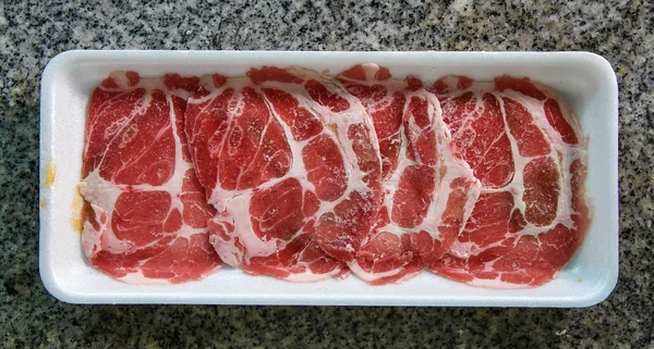 Carne congelada en paquete de espuma — Foto de Stock