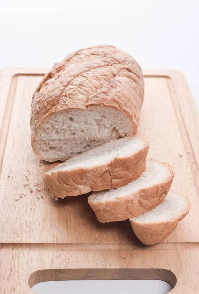 Zanddeeg Brood Gesneden Geïsoleerd Witte Achtergrond — Stockfoto