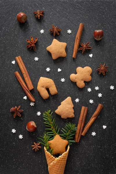 Cone shot of christmas decoration and gingerbread — Stock Photo, Image