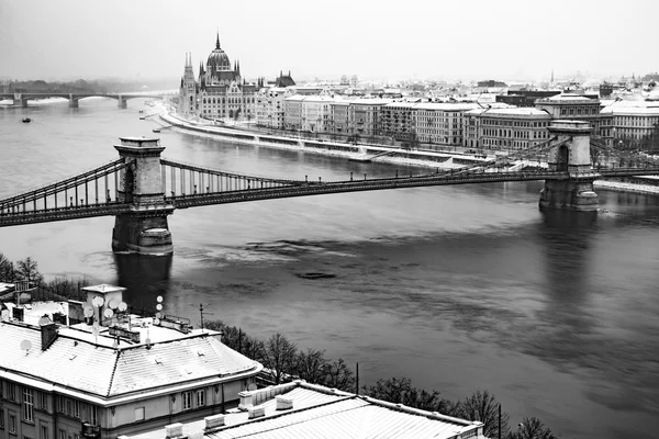 Budapest city covered by snow — Stock Photo, Image