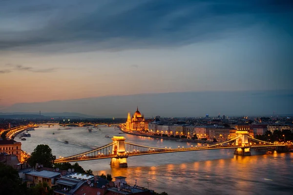 Budapesten a magyar Parlament — Stock Fotó