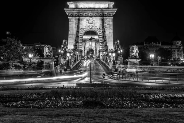 Puente de la cadena en Budapest, Hungría —  Fotos de Stock