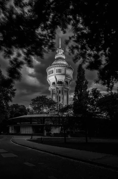 Vodárenská věž v Markétin ostrov, Budapešť, Maďarsko — Stock fotografie