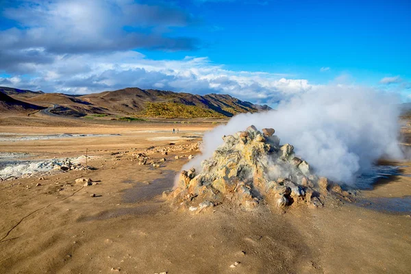 Geothermal activities in Hverir, Iceland — Stock Photo, Image