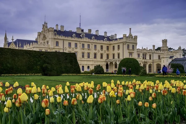 Hluboka castle in Czech Republic — Stock Photo, Image