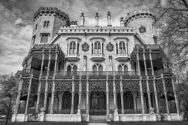 Hluboka castle in Czech Republic — Stock Photo, Image