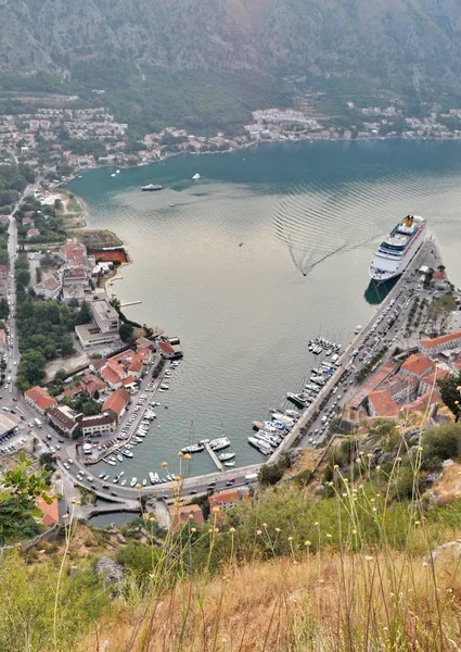 Vue de la baie de Kotor à Monte Negro — Photo