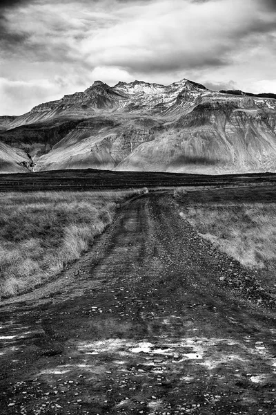 Brudna droga w Islandii — Zdjęcie stockowe