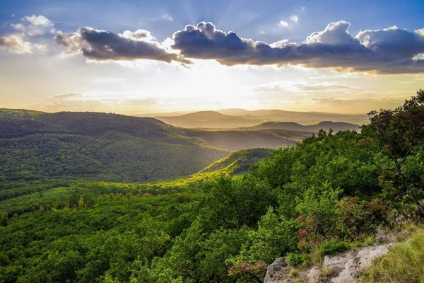 Sunset at the hillside — Stock Photo, Image