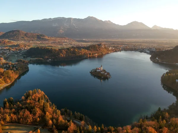 Island with a church in Bled, Slovenia — Stock Photo, Image