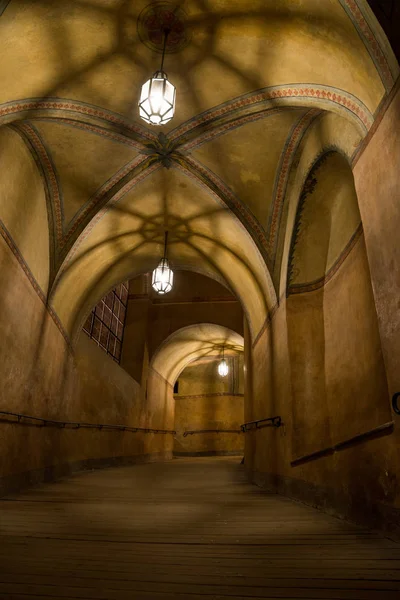 Passage in Cesky Krumlov — Stock Photo, Image