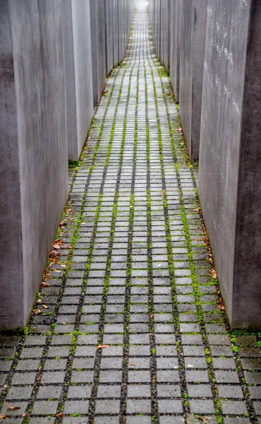 Berlin, Almanya 'da Potsdamer Platz savaş anıtı — Stok fotoğraf