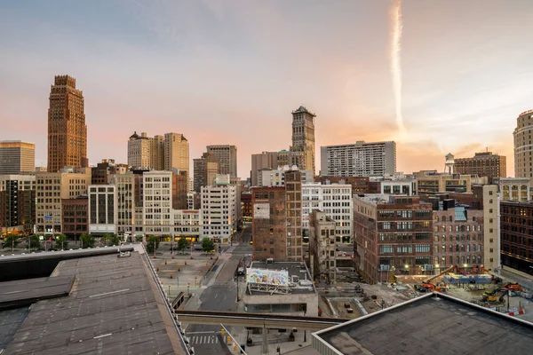 Weergave van de binnenstad van Detroit, Verenigde Staten — Stockfoto