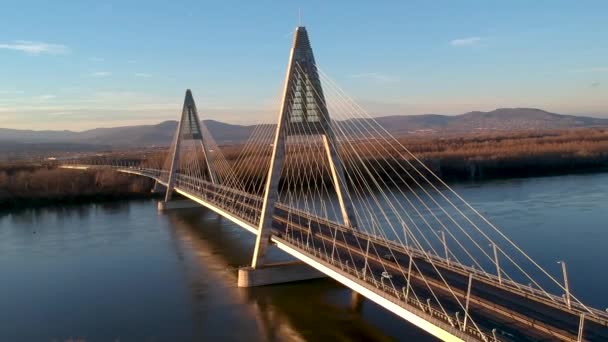 在布达佩斯的 megyeri 桥 — 图库视频影像