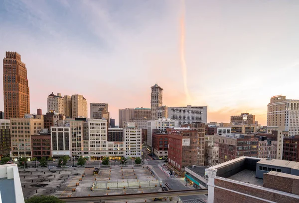 Kilátás nyílik a belvárosra, Detroit, Amerikai Egyesült Államok — Stock Fotó