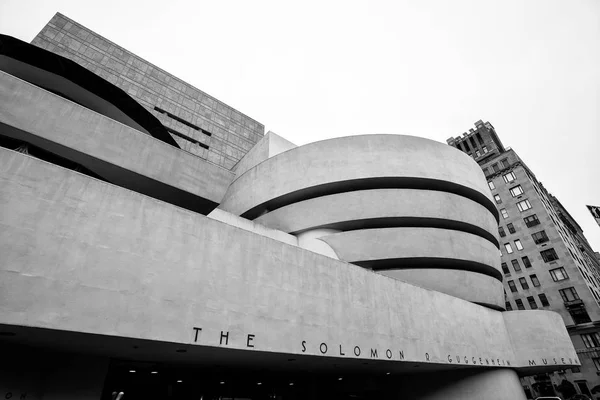 Museo Guggenheim de Nueva York, Estados Unidos — Foto de Stock