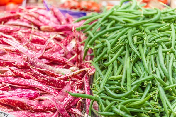 Red and green beans — Stock Photo, Image