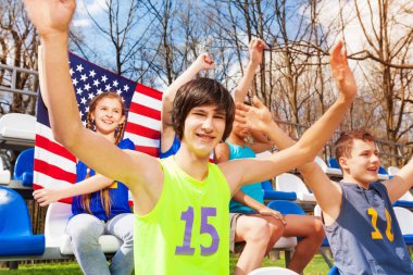 Amerikalı genç spor hayranları