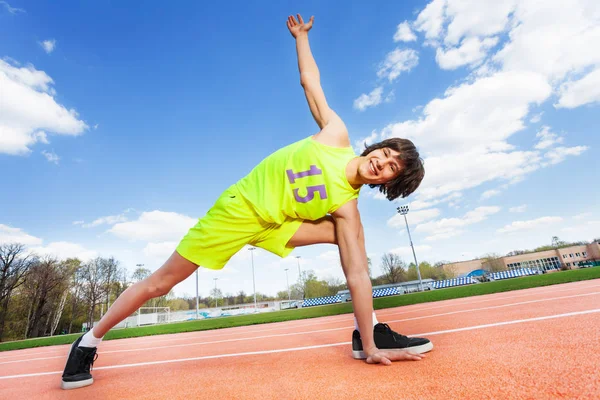 Attivo atleta adolescente — Foto Stock