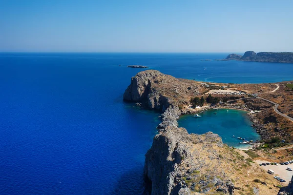 Bay nära staden Lindos — Stockfoto