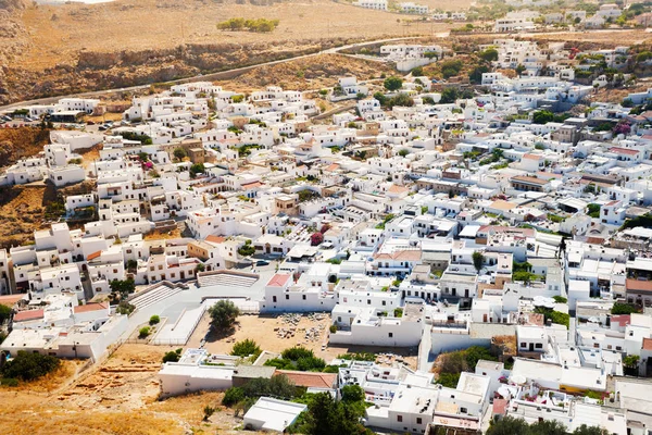 Міський пейзаж стародавніх Lindos — стокове фото