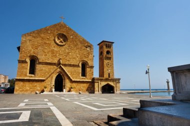 Kale St Nicholas Mandraki Limanı