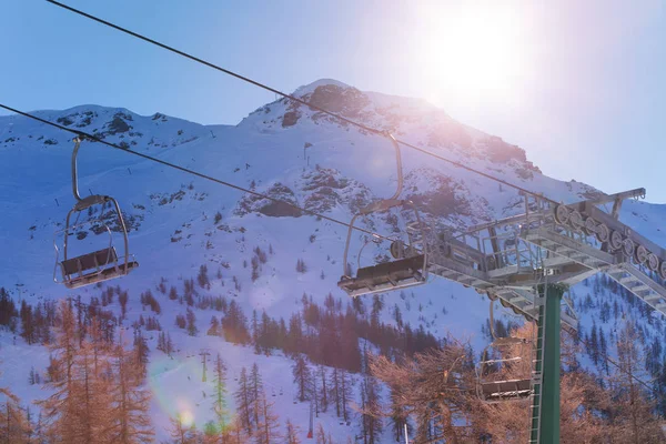 Beautiful mountain scene — Stock Photo, Image