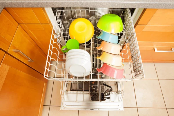 Opened dishwasher with clean plates — Stock Photo, Image
