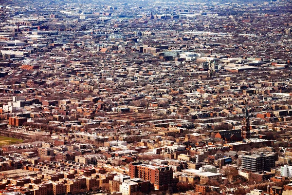 Förortsområde utsikt över Chicago stad små städer, ovan — Stockfoto