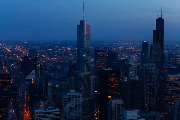 Chicago cidade noite última luz do sol tempo cityscape — Fotografia de Stock