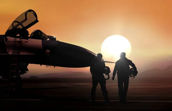 Pilote de chasse et jet supersonique sur une base aérienne militaire au coucher du soleil — Photo