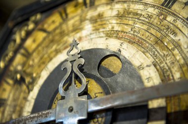 Saatler anladım ok ile