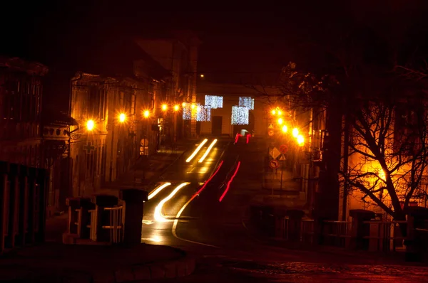 Luces de una ciudad nocturna —  Fotos de Stock