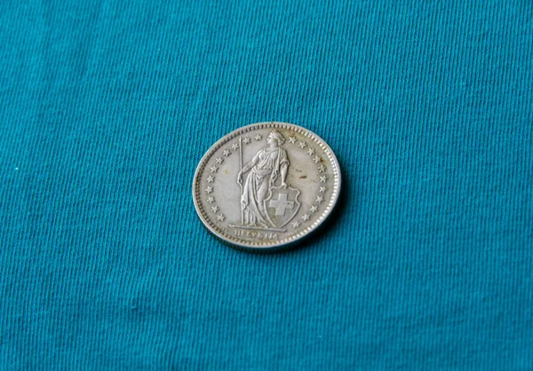 Старые монеты Швейцарии — стоковое фото