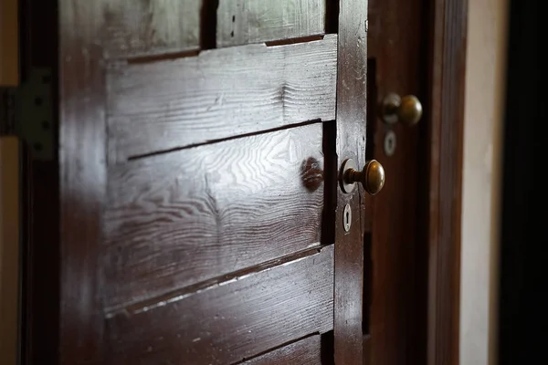 Old Wooden Door Room — 스톡 사진