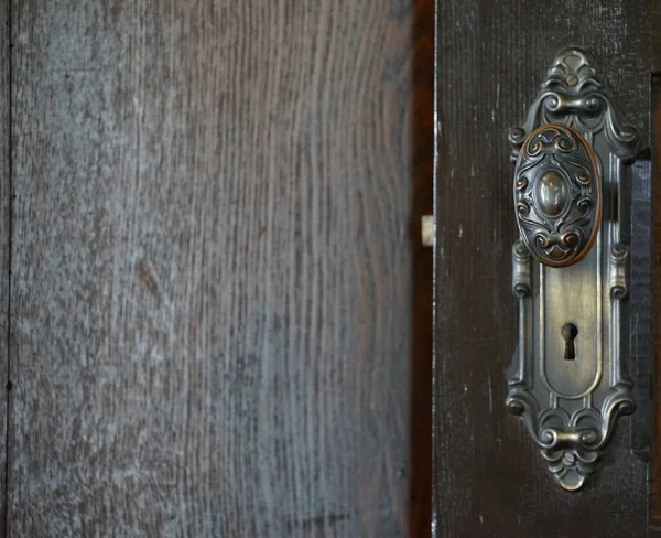 Stare Drewniane Drzwi Pokoju — Zdjęcie stockowe