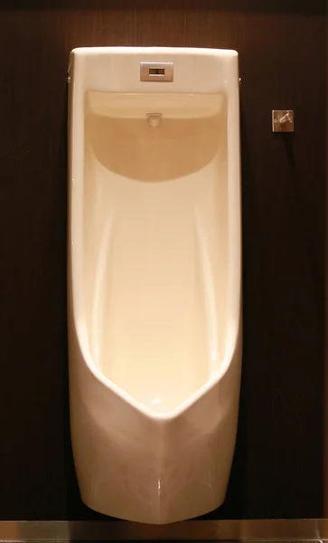 Pisuar Toalecie Dla Mężczyzny — Zdjęcie stockowe