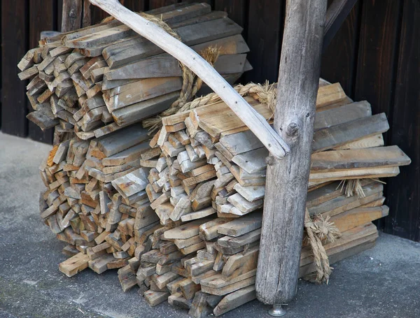 Drewno Opałowe Stosowania Kuchenką Zimowego Ogrzewania — Zdjęcie stockowe
