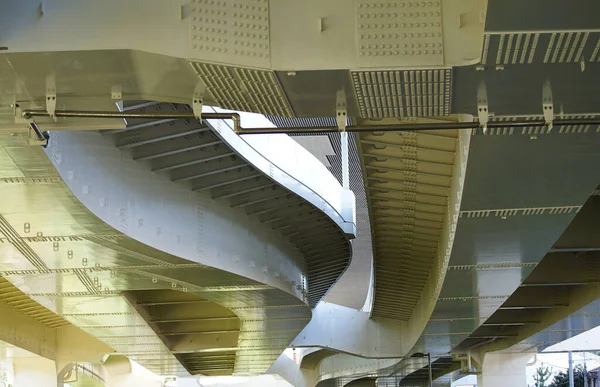 Δομή Του Χαλύβδινου Πλαισίου Της Σιδερένιας Γέφυρας Του Ταχείας Κυκλοφορίας — Φωτογραφία Αρχείου