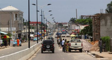 Pointe-Noire sokaklarında