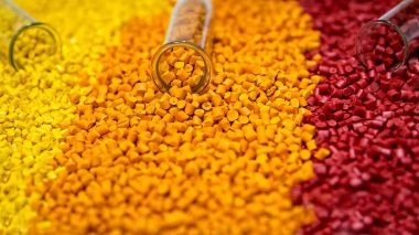 Polimer boya. Renklendirici plastikler için. Pigment granülleri.