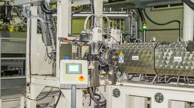 Fabrika içi. Endüstriyel Bina iç. Plastik film üretim için bitki.