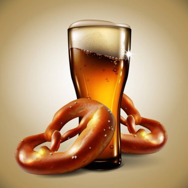 Şeffaf bardak bira köpük ve iki çubuk kraker. Son derece det