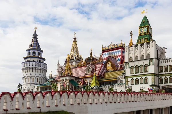 Arkitekturen i Izmailovo Kreml i Moskva — Stockfoto