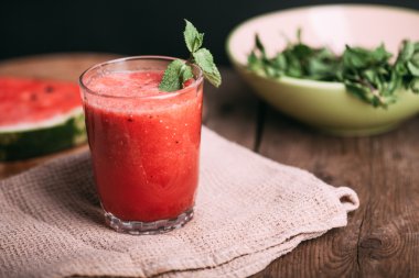 karpuz güler yüzlü rusitc Style