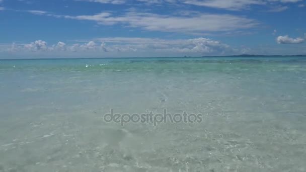 Mar transparente Madagascar — Vídeo de stock